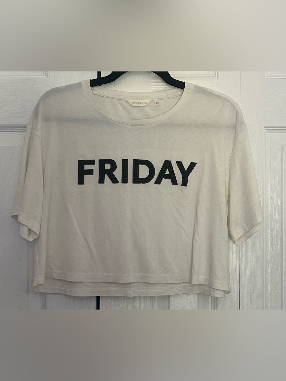 XIASHIWEN "FRIDAY" Graphic Oversized Crop Tee in White